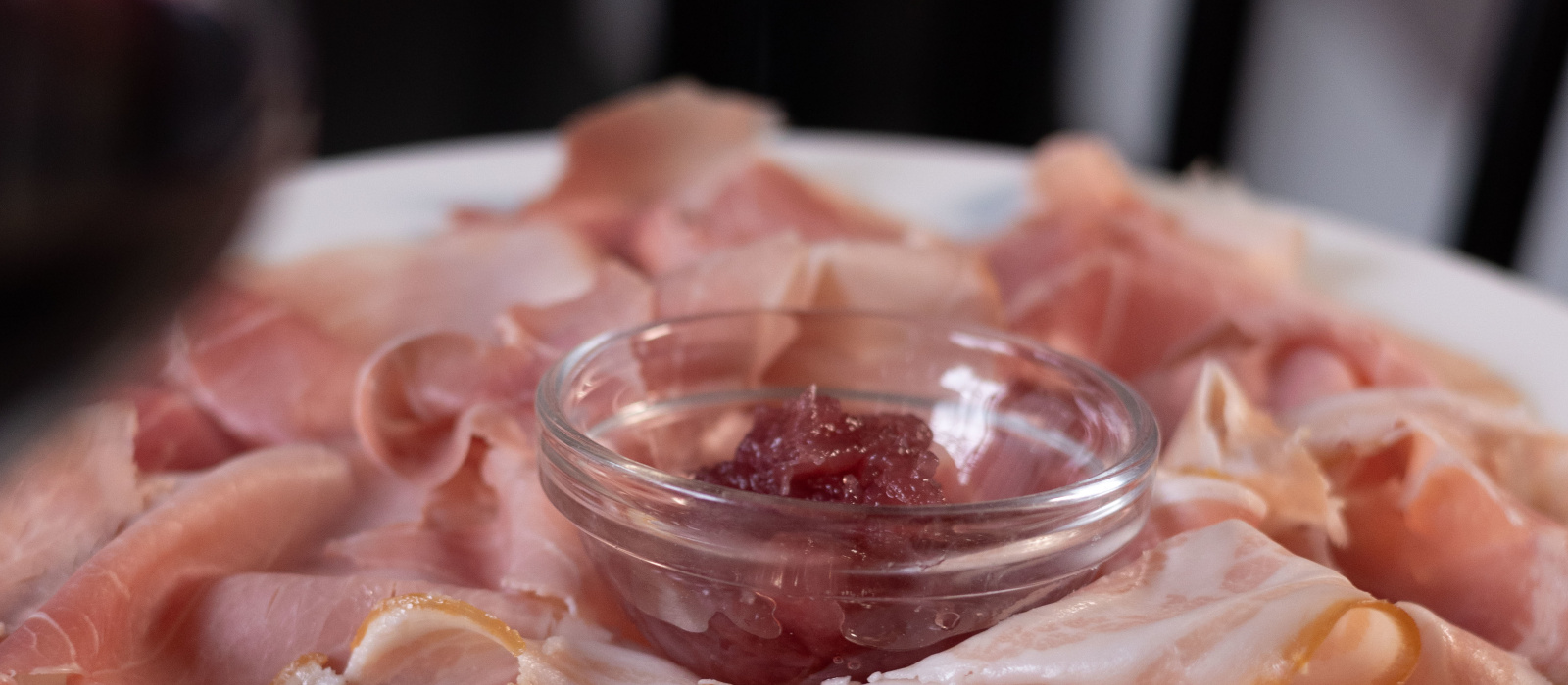 il mercoledì la cucina chiude alle 16 e il ristorante chiude alle 18
